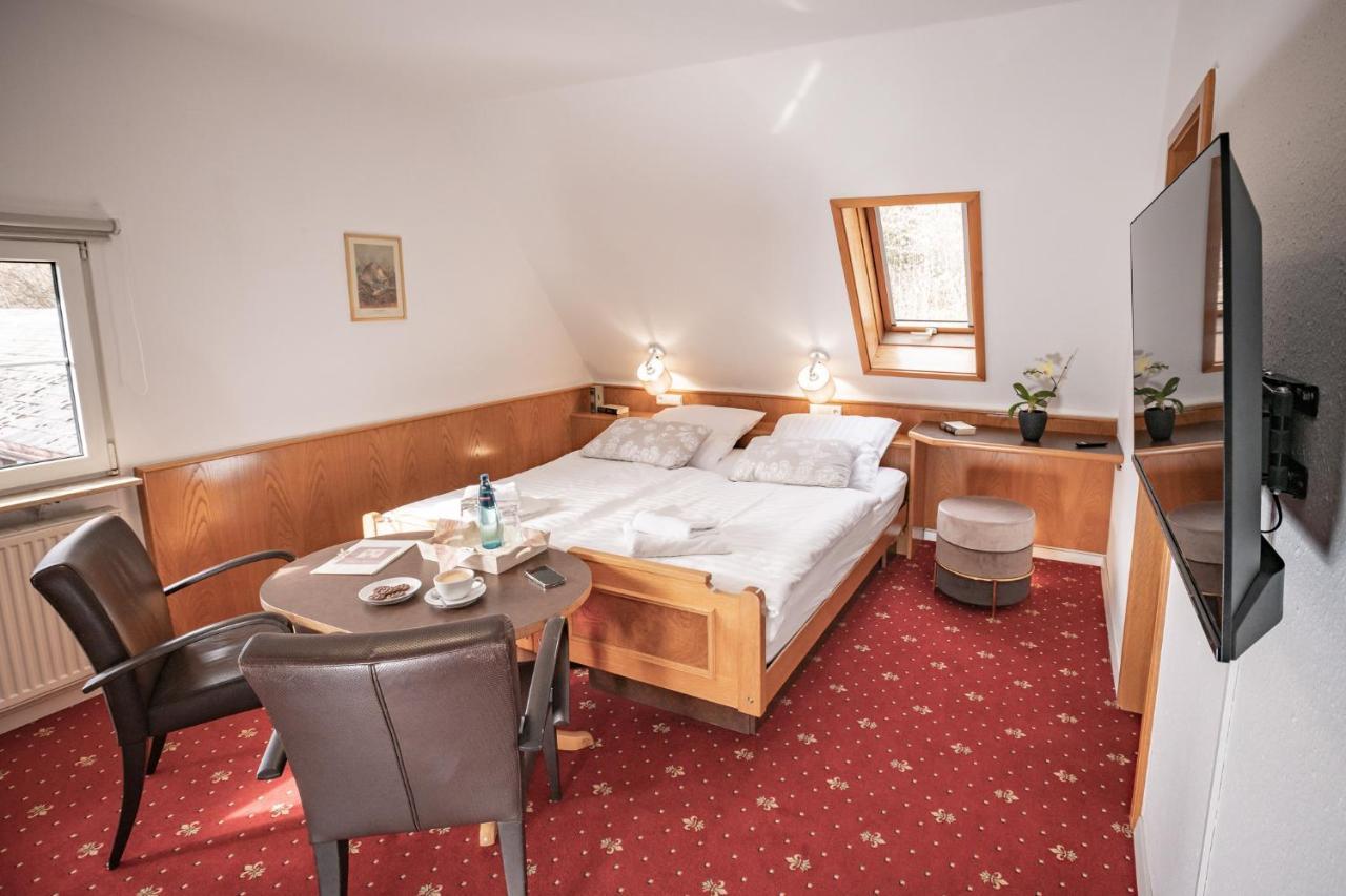 Jaegerhaus Donaueschingen Hotel Ngoại thất bức ảnh